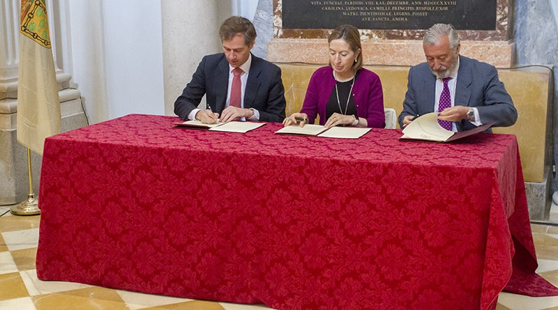 El Ayuntamiento y el Ministerio de Fomento firman un convenio para la recuperación de las huertas del Palacio