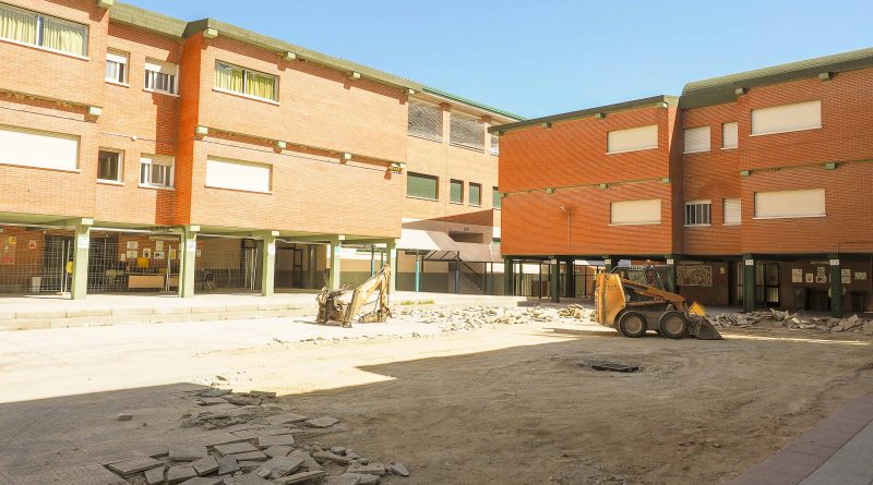 El Ayuntamiento destina 240.876 euros a obras de renovación y mantenimiento en el CEIPSO Príncipe Don Felipe