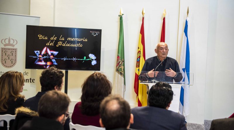 Boadilla recuerda un año más el Holocausto junto a la Comunidad Judía de Madrid