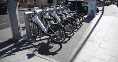 El Ayuntamiento recuerda las sanciones por el mal uso de las bicicletas eléctricas de alquiler