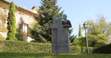 Teleboadilla. Monumento en homenaje a los tres mártires de Boadilla asesinados en la Guerra Civil