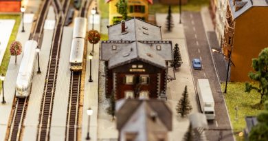 El Palacio del Infante D. Luis muestra la evolución del ferrocarril en miniatura