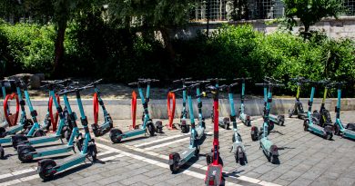 El PSOE critica el rechazo del PP a una propuesta para regular el uso de patinetes eléctricos en Boadilla