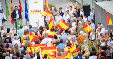 Boadilla muestra su apoyo a Ceuta en un emotivo acto multitudinario